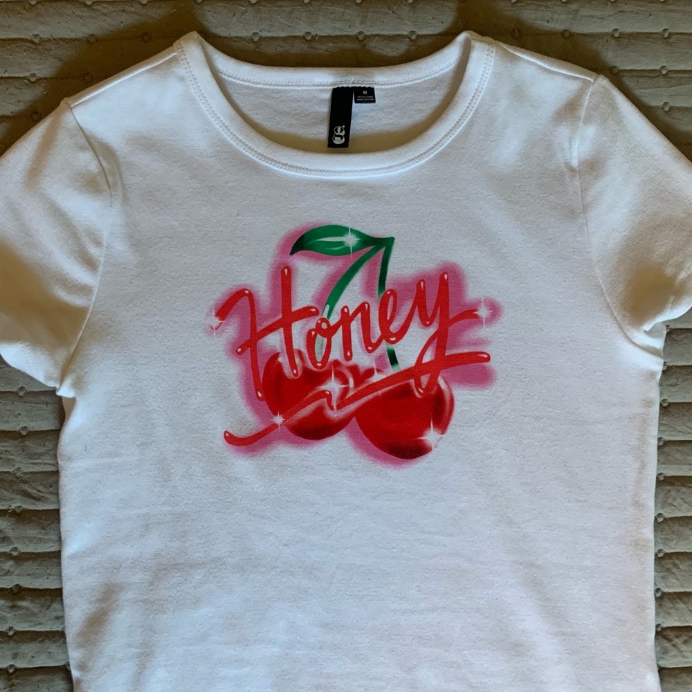 Honey Airbrush inspired top